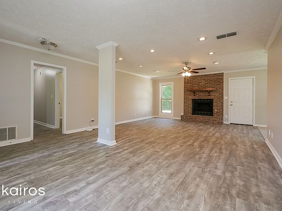 4th image of 6354 Willow Glen Dr