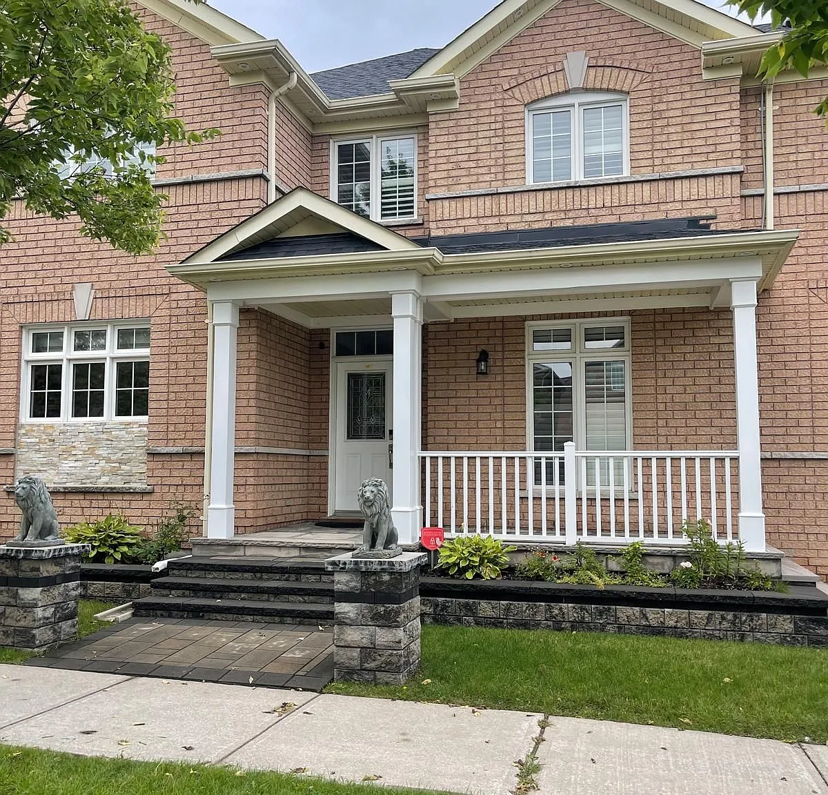 5 bed, $4,000 — Photo 2