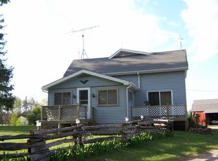 W6336 27th St, Necedah, WI 54646