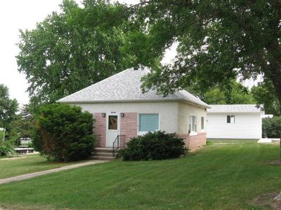 1207 Chase Ave, Creighton, NE, 68729