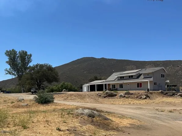 1021 Plaskon Ln, Potrero, CA 91963