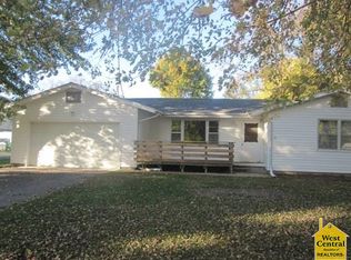 609 W 3rd St, Appleton City, MO 64724