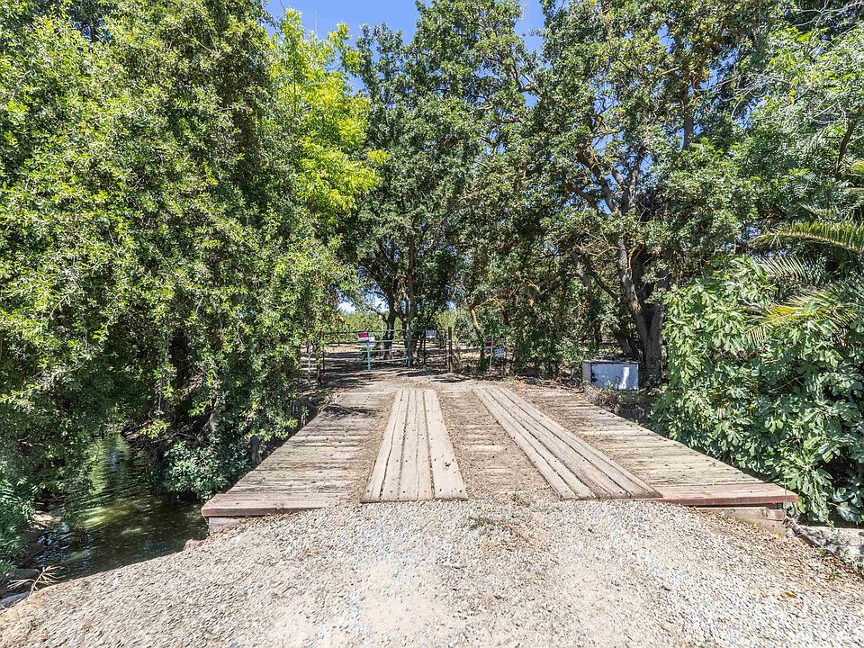1st image of 3515 Kellogg Creek Rd