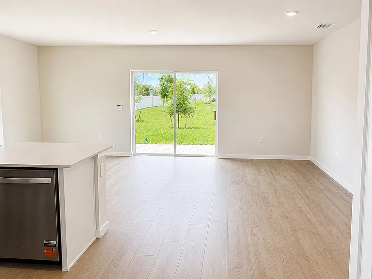 8201 Everly Preserve Dr — Photo 5