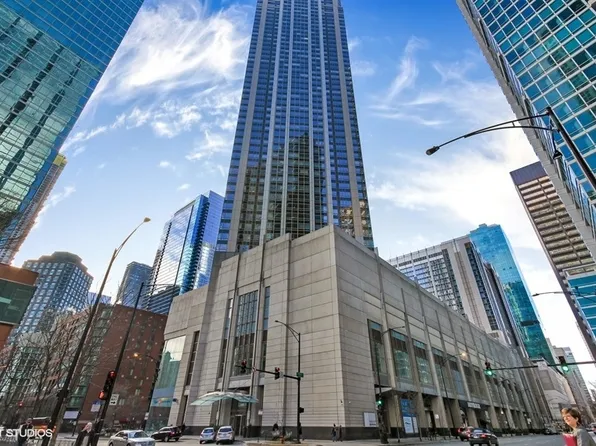 512 N McClurg Ct APT 5002, Chicago, IL 60611