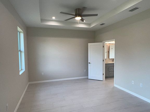 5th image of 5825 Gainsboro St