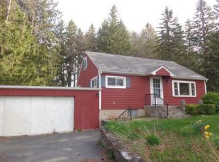 7 Pine St, Monson, MA 01057