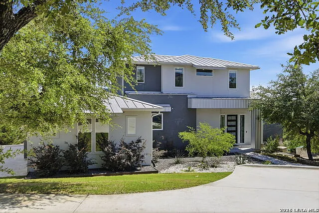 22817 Linwood Rdg — Photo 3