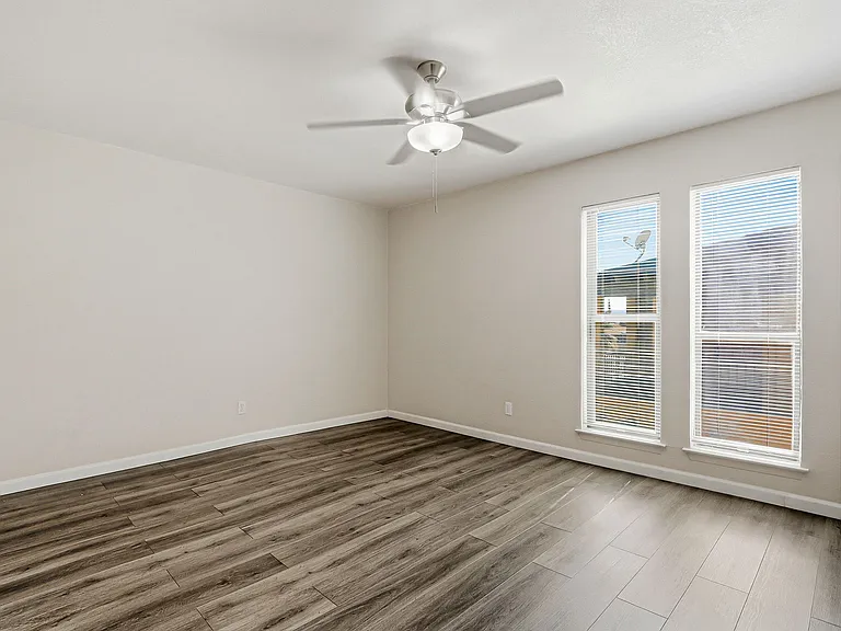 10604 Springwood Dr #D — Photo 18