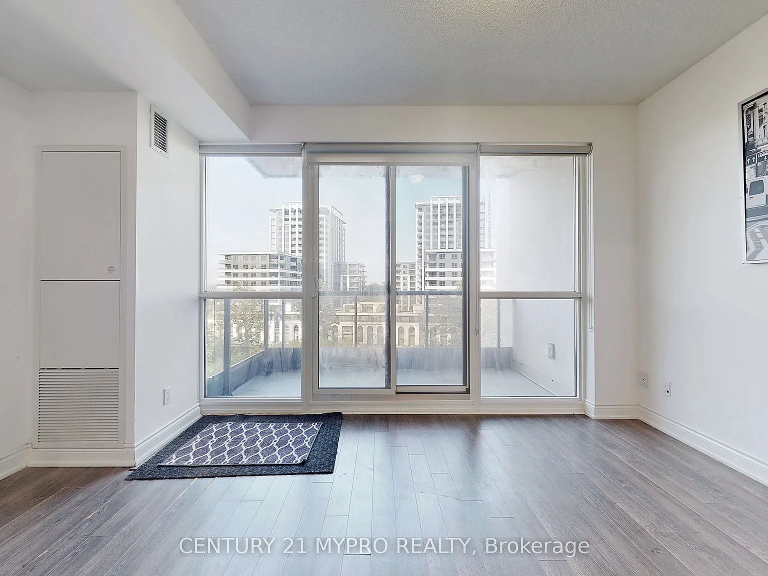 3 bed, $3,200 — Photo 3