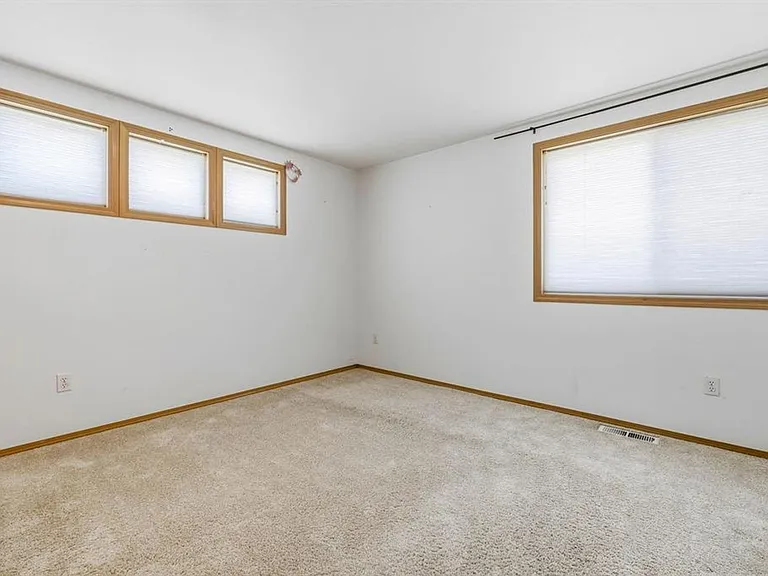 2915 Sonoran Ct — Photo 32