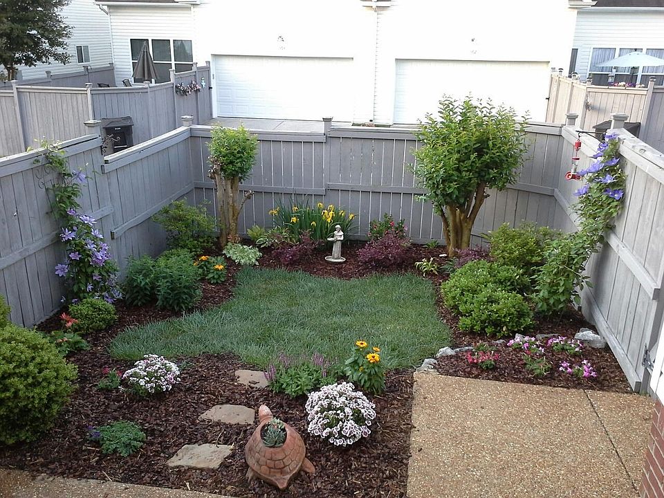 2nd image of 1507 Decatur Cir