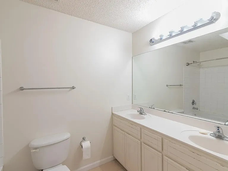 1660 Corey Wood Cir — Photo 14