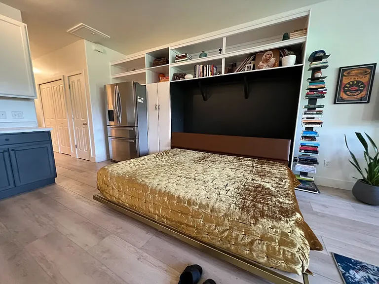 708 Lakeside Dr #708 — Photo 9