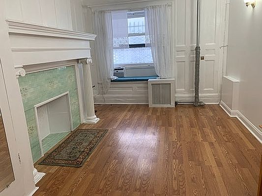 1st image of 271 W 90th St APT 1
