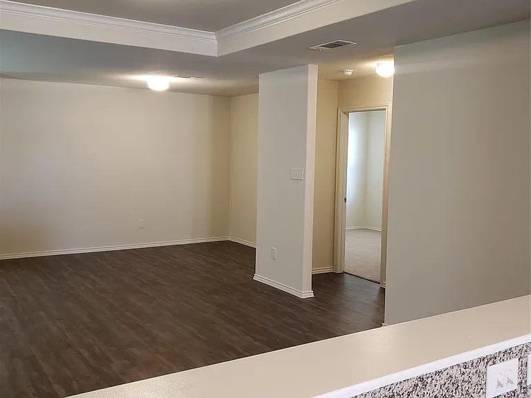 24006 Swather Way — Photo 6