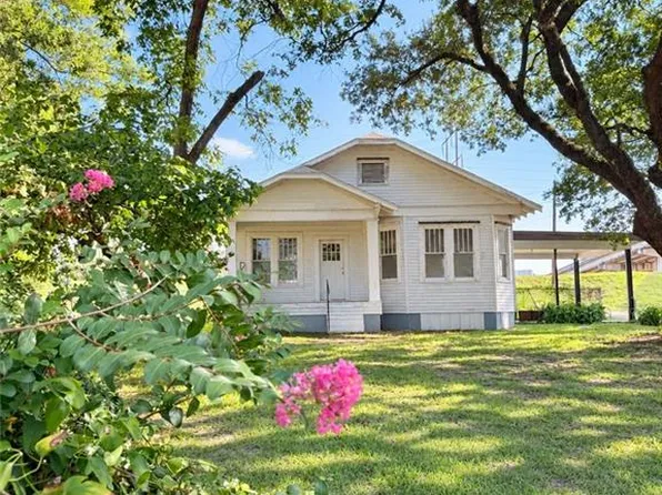 505 Riverside Dr, Pineville, LA 71360