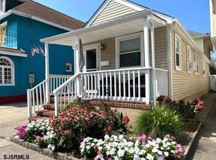 22 N Marion Ave, Ventnor, NJ 08406