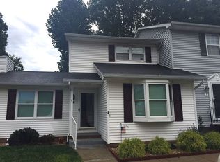 6 Carriage Way, Hurricane, WV 25526