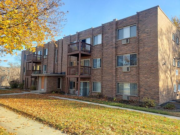 4th image of 717 Strom Dr APT 2D