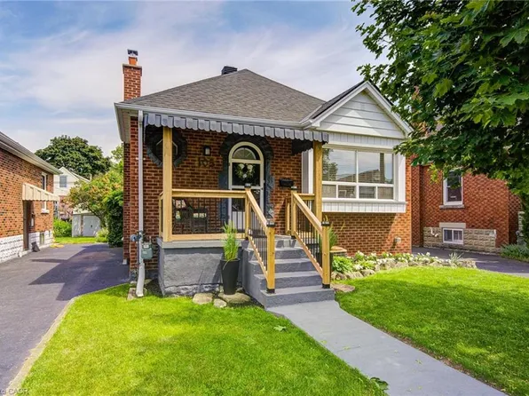 105 Weir St S, Hamilton, ON L8K 3A8