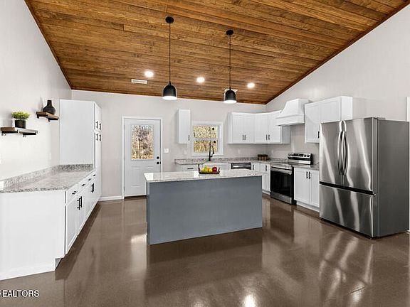 5th image of 1101 Secluded River Cir