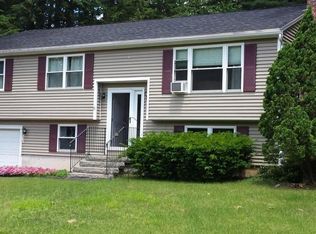 6 Wildwood Ln, Rochester, NH 03867