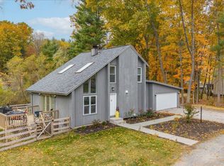 808 Plank Rd, Clifton Park, NY 12065