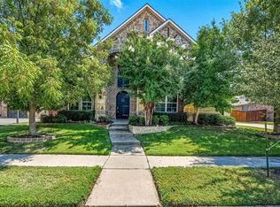 8920 Charles St, Lantana, TX 76226