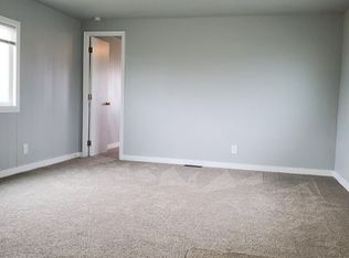 1093 Milwaukee Rd, Laurel, MT 59044