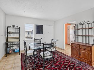 Somerset, Fort Lauderdale, FL 33311
