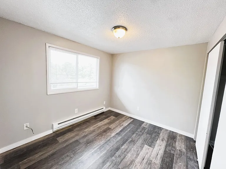 12517 47th Ave SW #16 — Photo 5