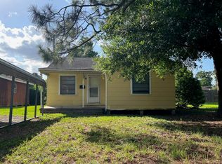 716 Hardy Ave, Nederland, TX 77627