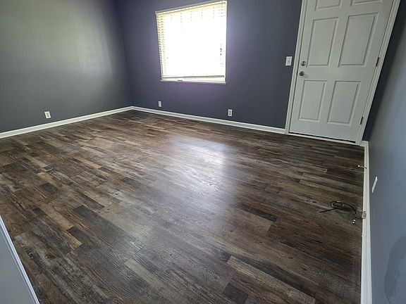 5th image of 205 Peachtree St