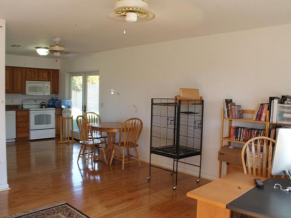 2nd image of 3018 W Villa Theresa Dr