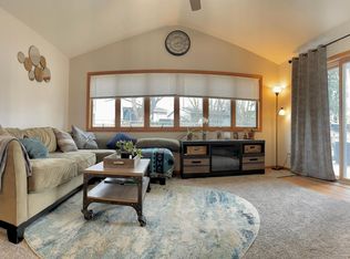 3051 Greenway Trl, Madison, WI 53719