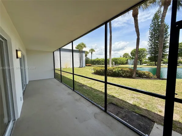 400 S Waterway Dr S #108, Lake Worth, FL 33462