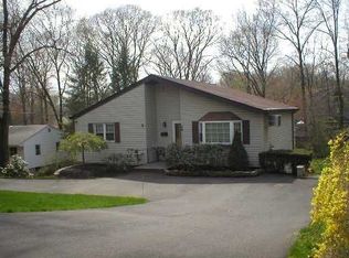 48 Summit Ave, Tappan, NY 10983