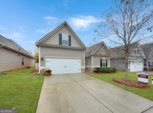 21 Cliffbriar Ter, Newnan, GA 30263