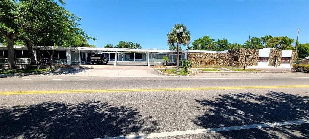 1 bed, 1.0 bath, 400 sqft, $250 — Photo 2