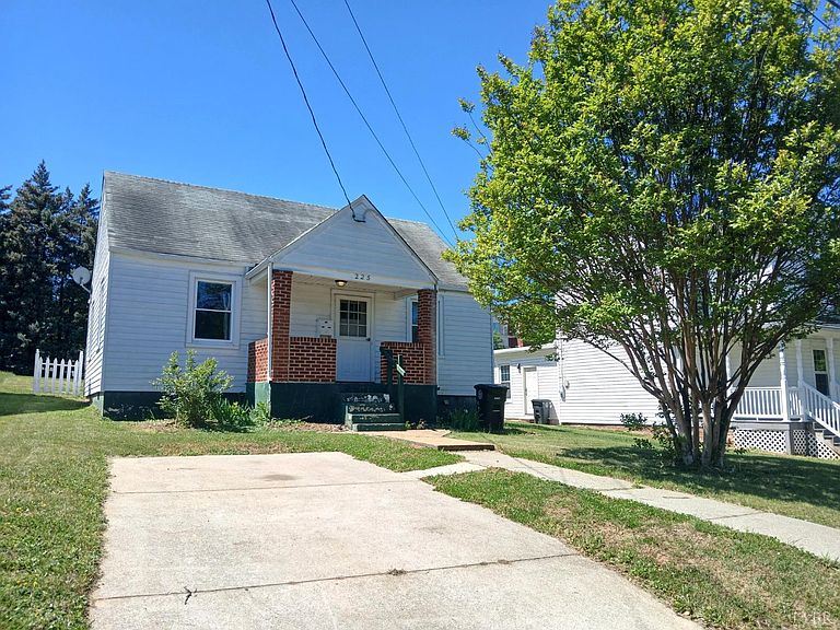 Listing photo 2