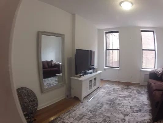 5th image of 1376 3rd Ave #C6