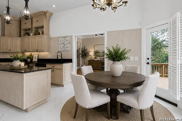 519 Mission Viejo — Photo 13