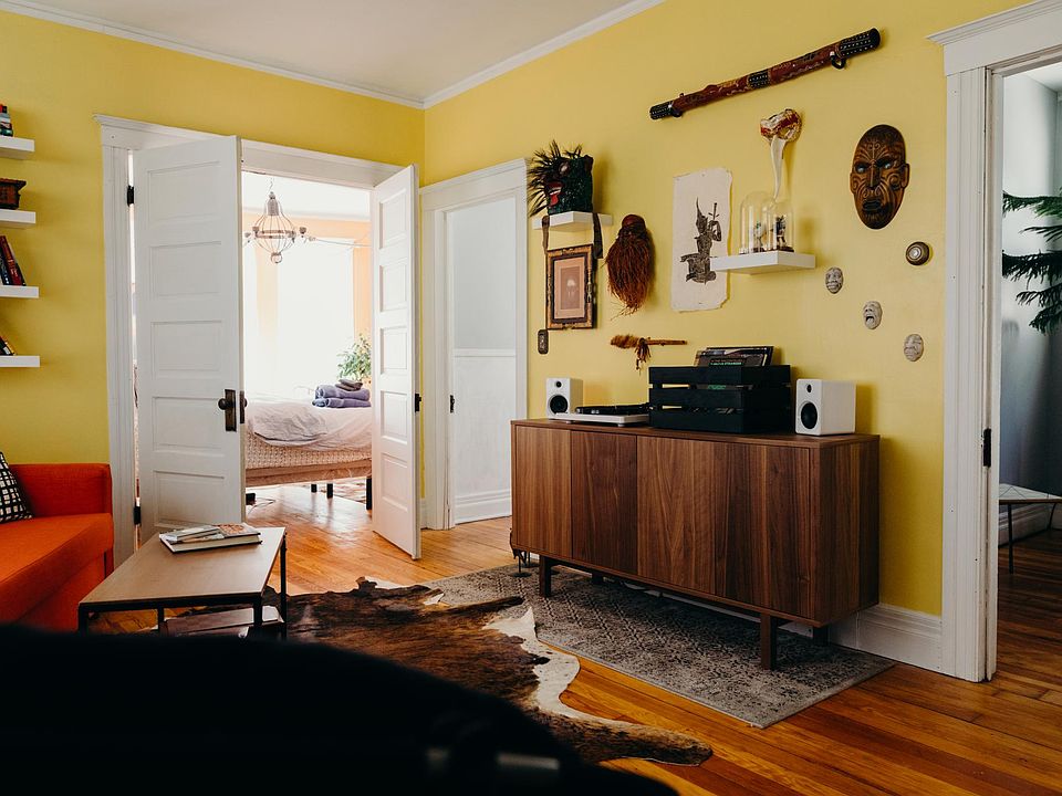 1st image of 1728 Parker St #3