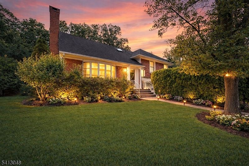 1st image of 30 Silver Spring Rd