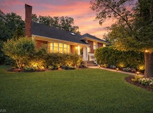 30 Silver Spring Rd, Short Hills, NJ 07078