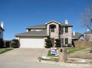 16133 Hollyhill Ct, Justin, TX 76247