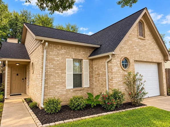 3730 Somerton Dr, La Porte, TX 77571