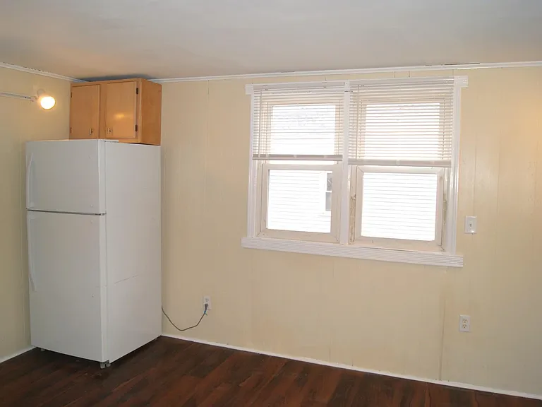 2208 N Knox Ave #2 — Photo 3