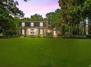 2120 Rivershore Rd, Elizabeth City, NC 27909